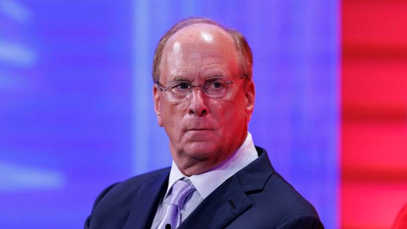 BlackRock’s Fink: Fed unlikely to reverse course