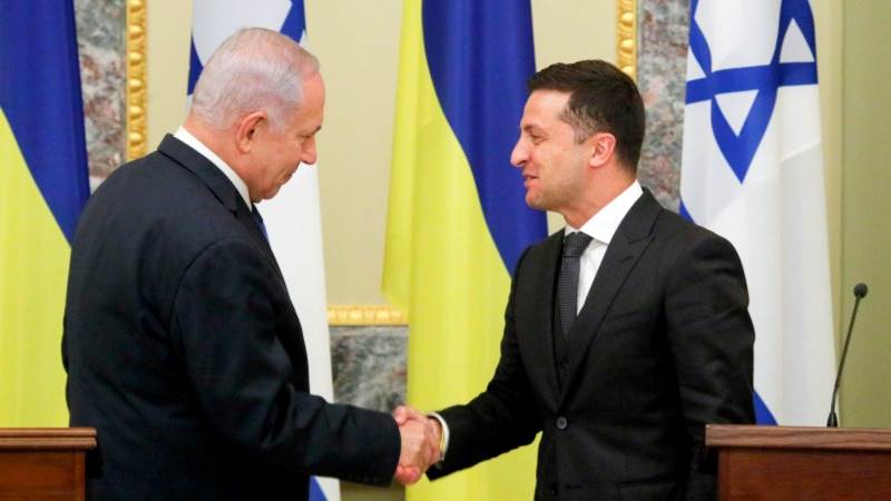 Zelensky hails hostage deal in call with Netanyahu