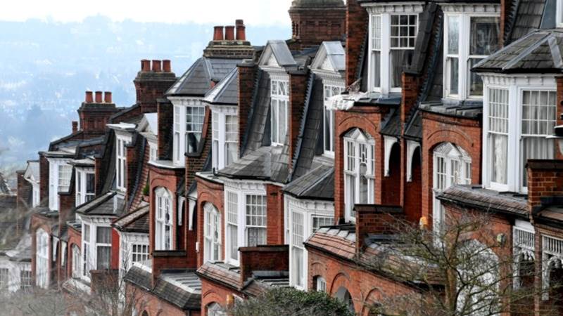 UK mortgage approvals up to 66,500 in December