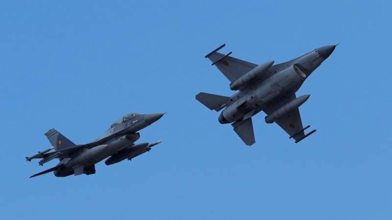 Netherlands to train Ukraine F-16 crew chiefs