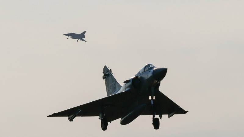 First French Mirage 2000 fighter jets reach Ukraine