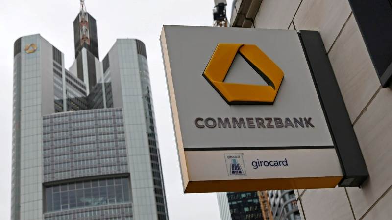 Commerzbank to cut 3,900 jobs