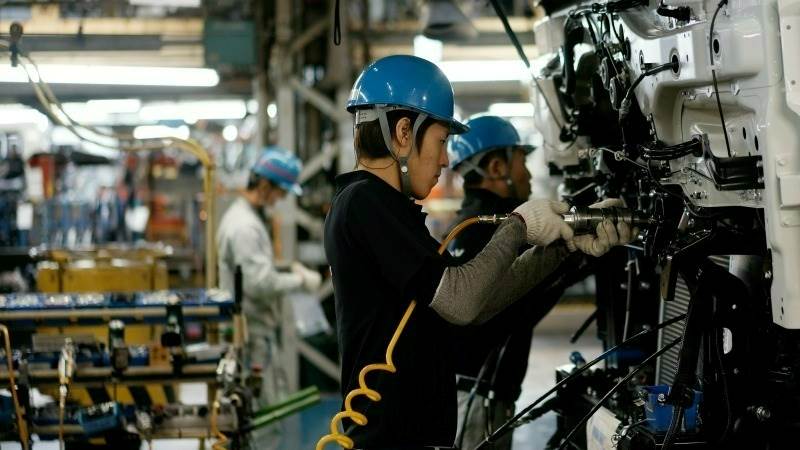 Japan’s industrial output down by 0.2% in December