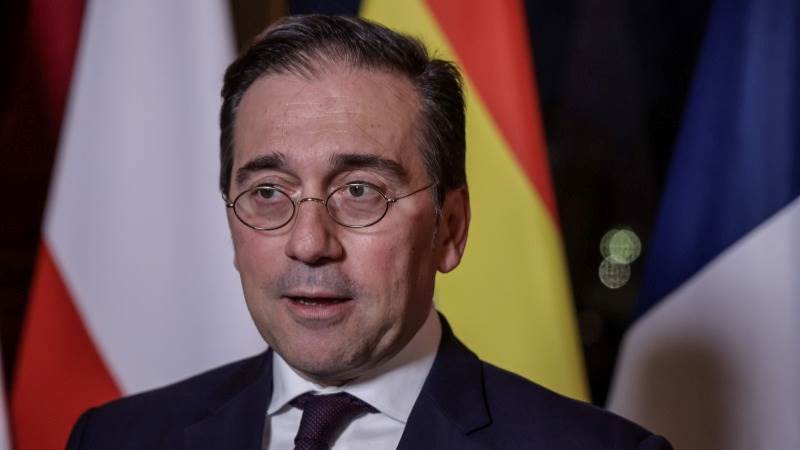 Spain’s FM: Too early to talk EU troops in Ukraine