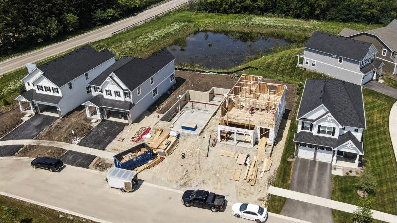 US home builder confidence declines in February