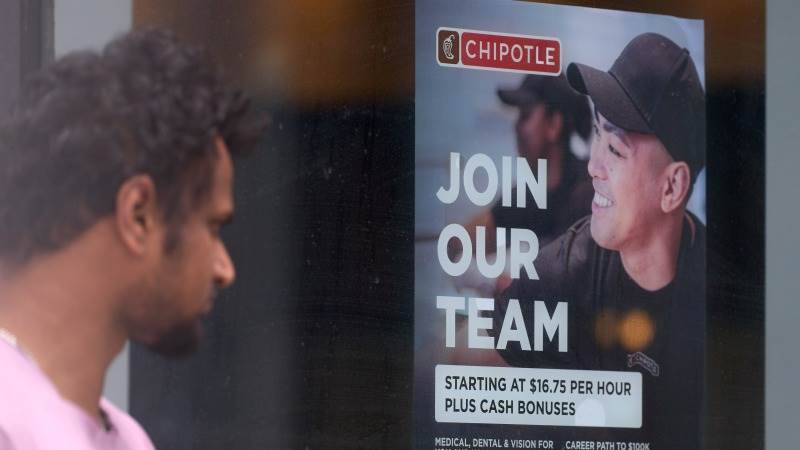 Chipotle to hire 20,000 workers using AI