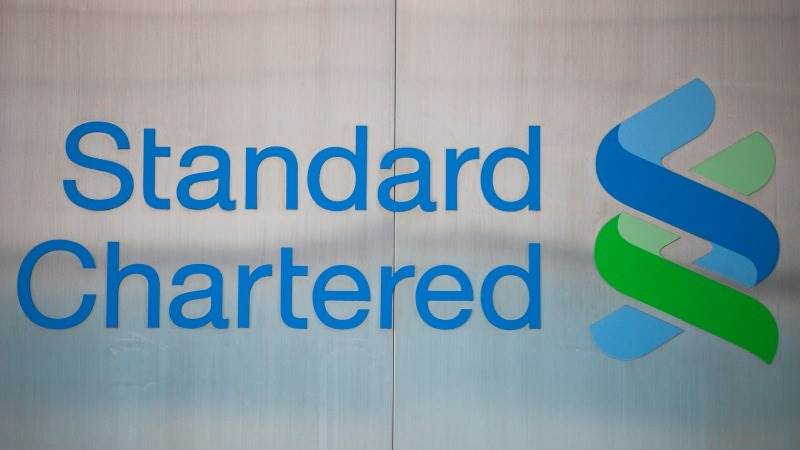 StanChart’s Q4 operating income rises 21% to $4.8B