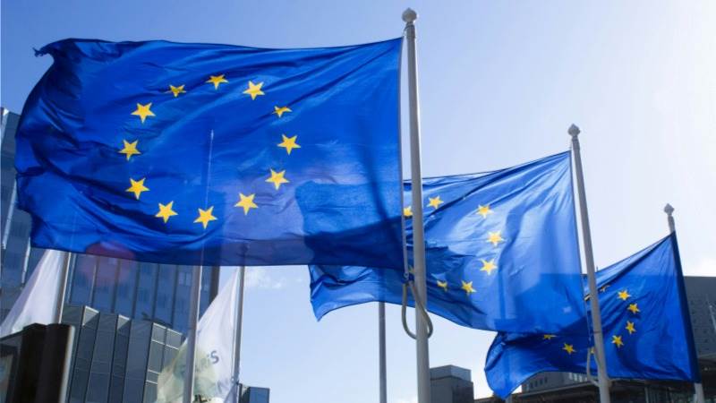 EU unveils €100B plan to strengthen clean industries