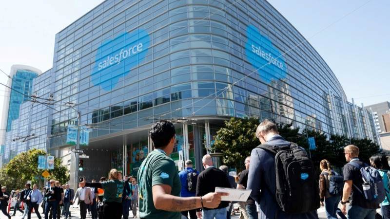 Salesforce’s Q4 revenue up 8% to $10 billion