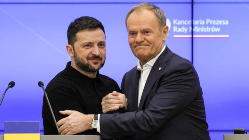 Tusk backs Zelensky after Trump argument