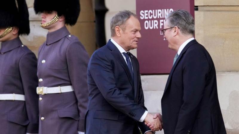 Tusk: No unity on seizing Russian assets