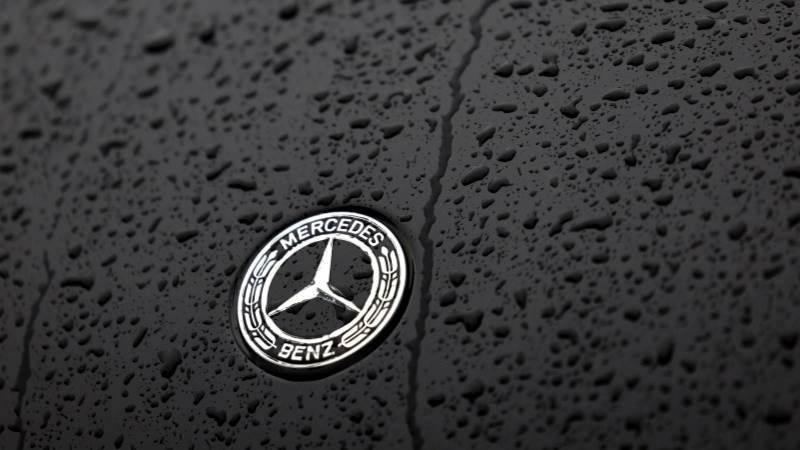 Mercedes allegedly reaches deal on cost, job cuts