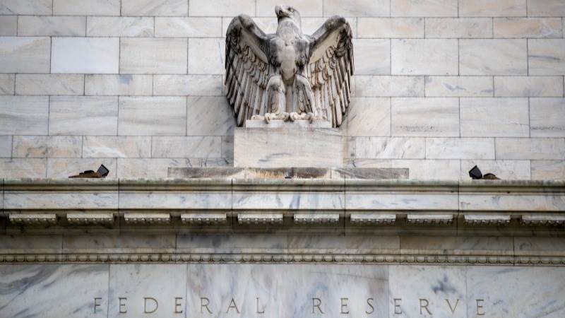 Fed: Economic activity slightly up since January