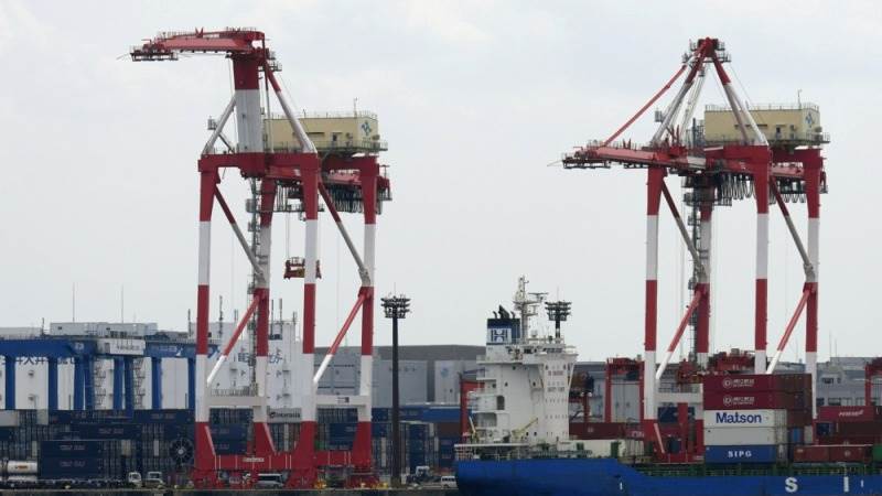 US goods trade deficit up to $131B in January