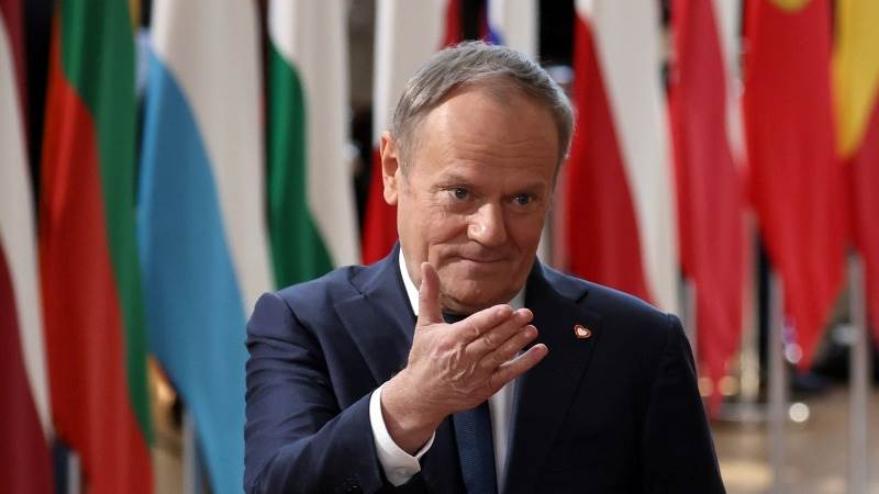 Tusk calls for Poland to explore nuclear weapons