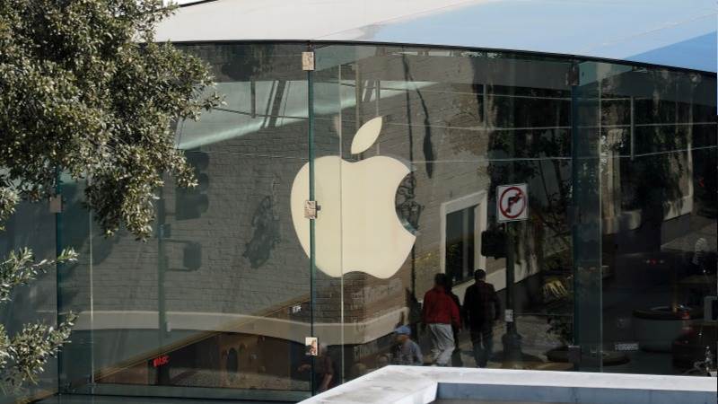 Apple adds Anthropic, OpenAI agents to coding tool