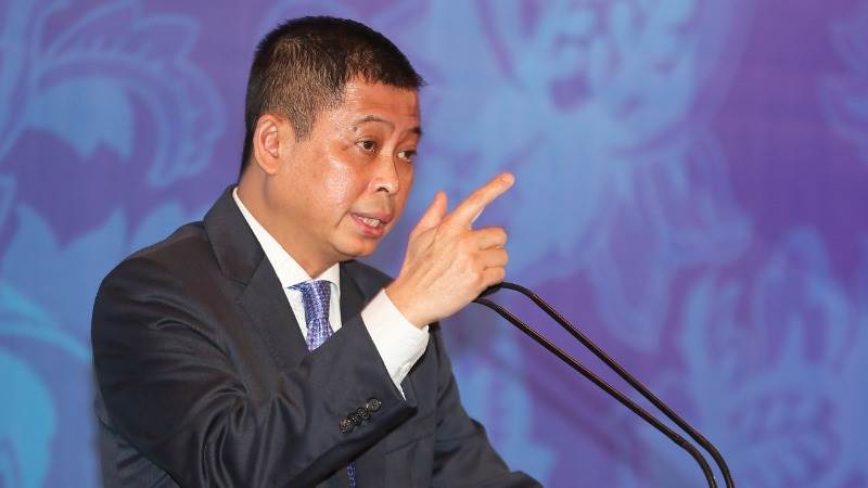 Oil down 2%, Indonesia isn’t sure it will join cuts