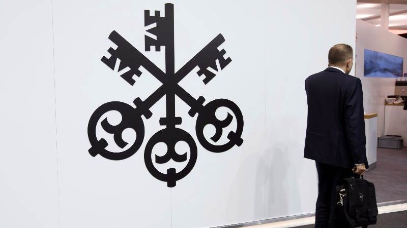 UBS opens pan-European bank on Brexit worries