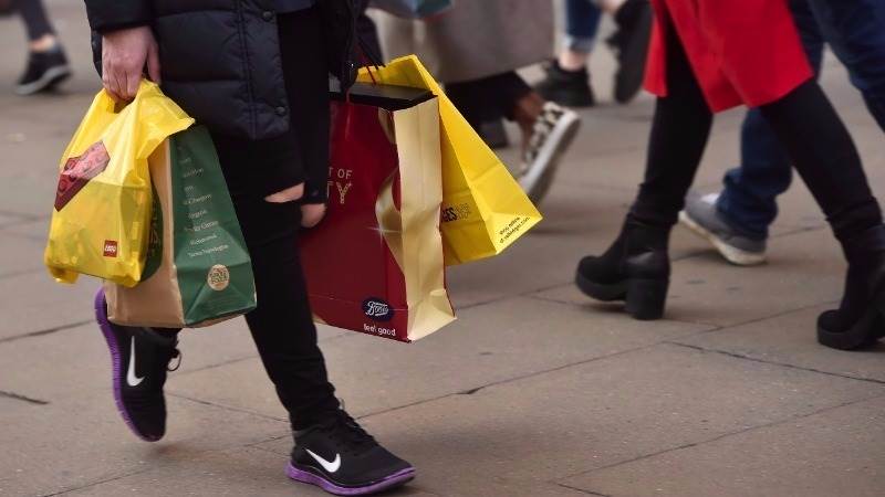 UK retail sales down 0.3% in January