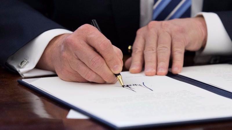 Trump orders review of tax and financial regulations
