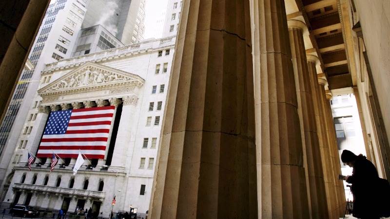 US stocks seen higher as Trump concerns fade
