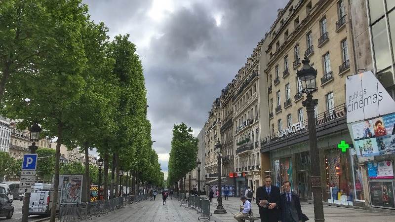 Police: Ongoing intervention on Champs Elysees, Paris