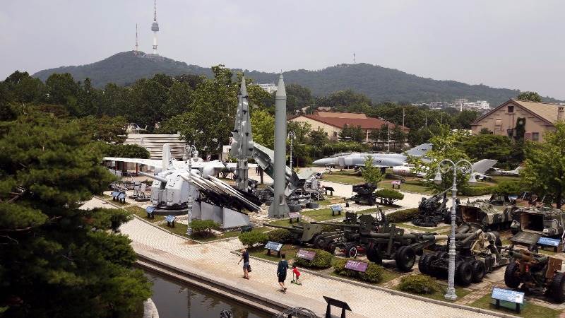 Seoul may offer military talks to North Korea