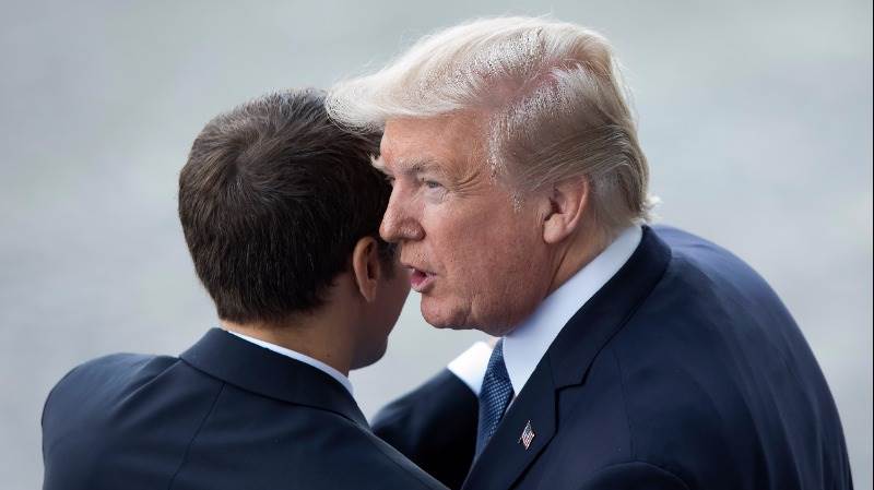POTUS retweets White House