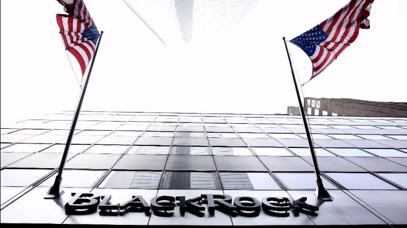 BlackRock's EPS rises 10% on annual scale