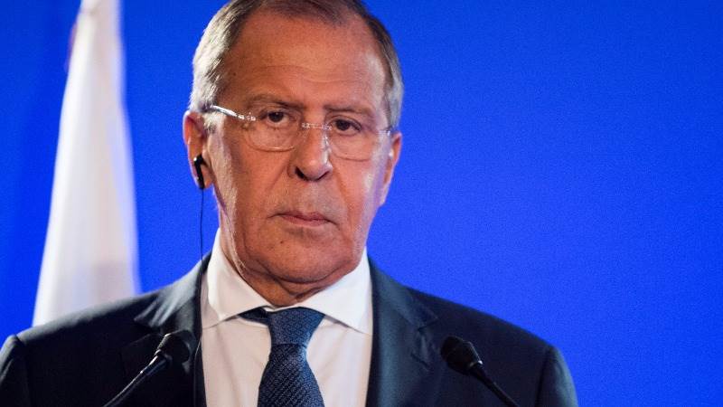 Russia pushes US to solve diplomatic row