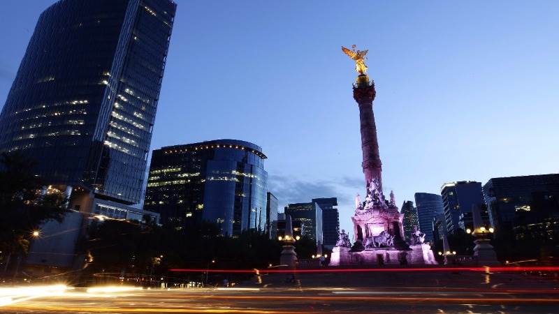 Mexico vows to work together on NAFTA