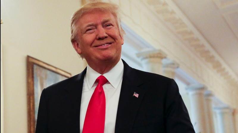 Trump retweets posts praising his presidency