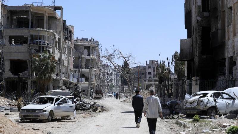 Syrian media: Air defense units intercept missiles