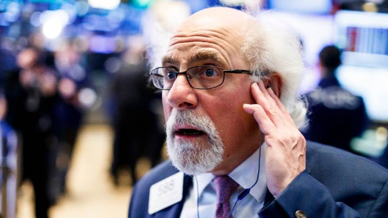 Wall Street seen flat as N. Korea threatens to cancel Trump summit