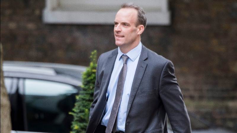UK to leave EU single market, create 'facilitated customs arrangement'