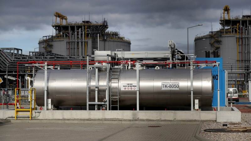 Total buys Engie's LNG assets for $1.5B