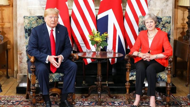 May: US, UK to work on ambitious free trade deal after Brexit