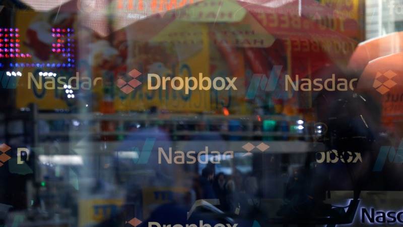 Dropbox shares tumble after earnings