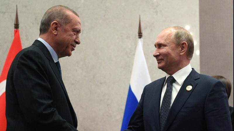 Erdogan, Putin discuss economic ties amid lira slump
