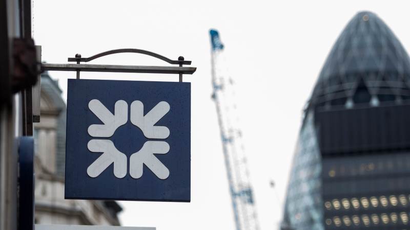 RBS pays dividend for first time in 10 years